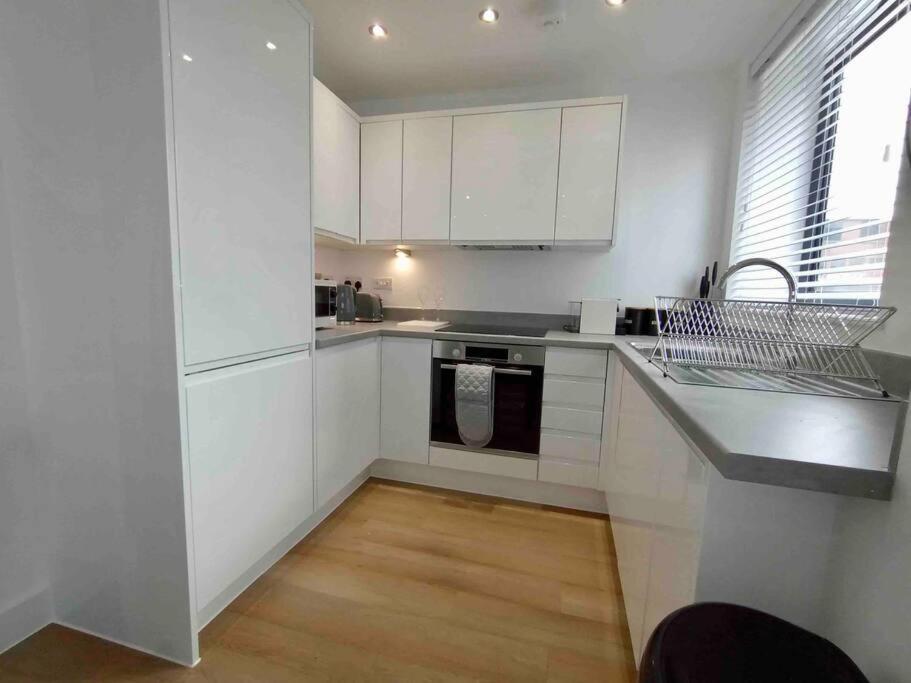 Apartamento Luxury 2 Bed 2 Bath Flat Near Old Trafford Manchester